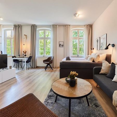 Studio3 Zentral Und Ruhig Mit Parkplatz, 5 Min Z Bali-T Und Gop, Boxspringbett Bad Oeynhausen Bagian luar foto