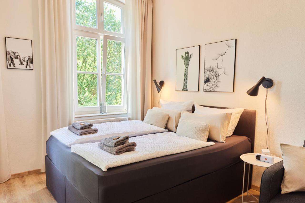 Studio3 Zentral Und Ruhig Mit Parkplatz, 5 Min Z Bali-T Und Gop, Boxspringbett Bad Oeynhausen Bagian luar foto