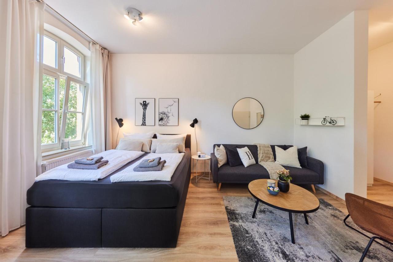 Studio3 Zentral Und Ruhig Mit Parkplatz, 5 Min Z Bali-T Und Gop, Boxspringbett Bad Oeynhausen Bagian luar foto