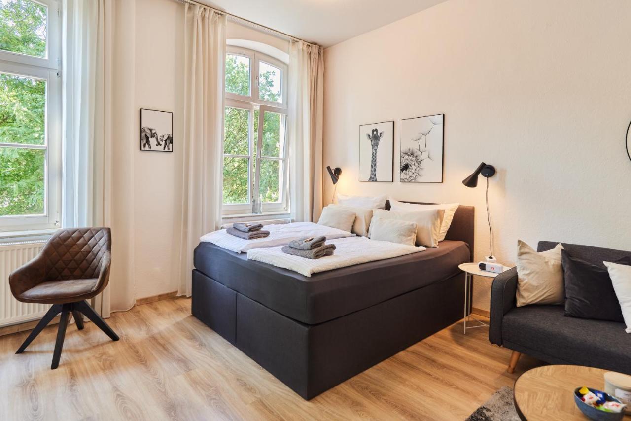 Studio3 Zentral Und Ruhig Mit Parkplatz, 5 Min Z Bali-T Und Gop, Boxspringbett Bad Oeynhausen Bagian luar foto
